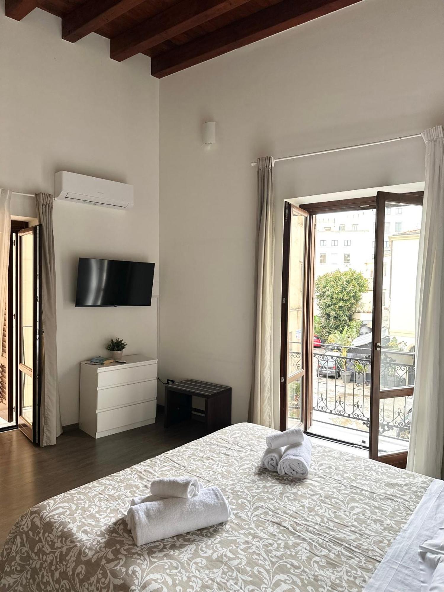 Le Quattro Chiavi Apartment Palermo Exterior photo